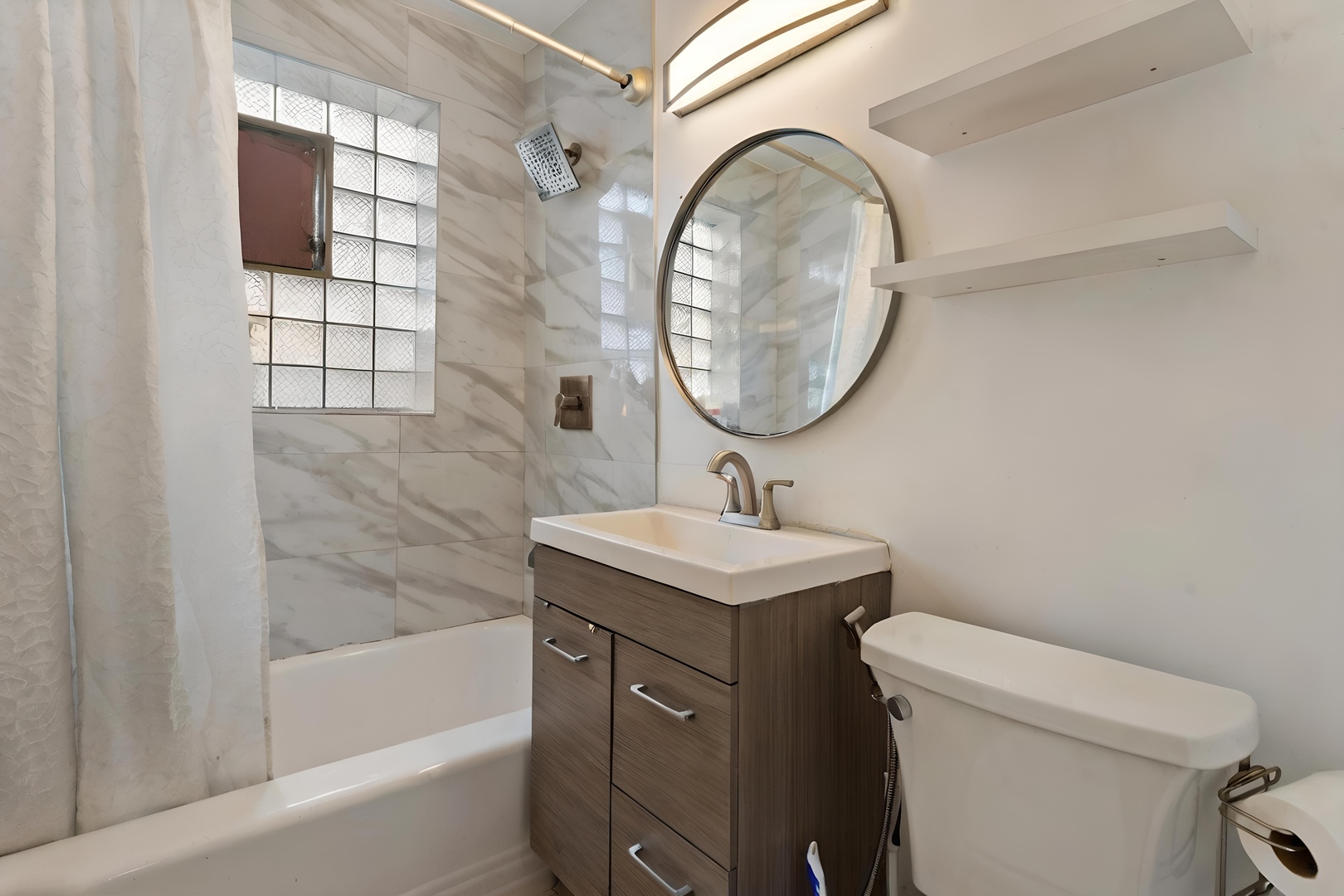 1412 Brummel Street, Unit 2E Evanston, IL 60202 - Photo 7 of 9