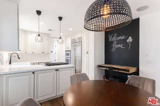 $1,249,000 | 5433 Tampa Avenue, Tarzana, CA 91356