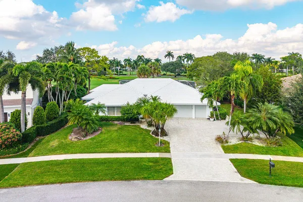 $2,490,000 | 4705 Tree Fern Drive, Delray Beach, FL 33445