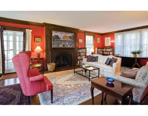 95 Dudley Road Newton, MA 02459 - Photo 4 of 6