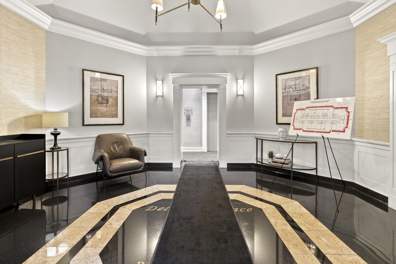 33 West Delaware Place, Unit 17H Chicago, IL 60610 - Photo 2 of 17