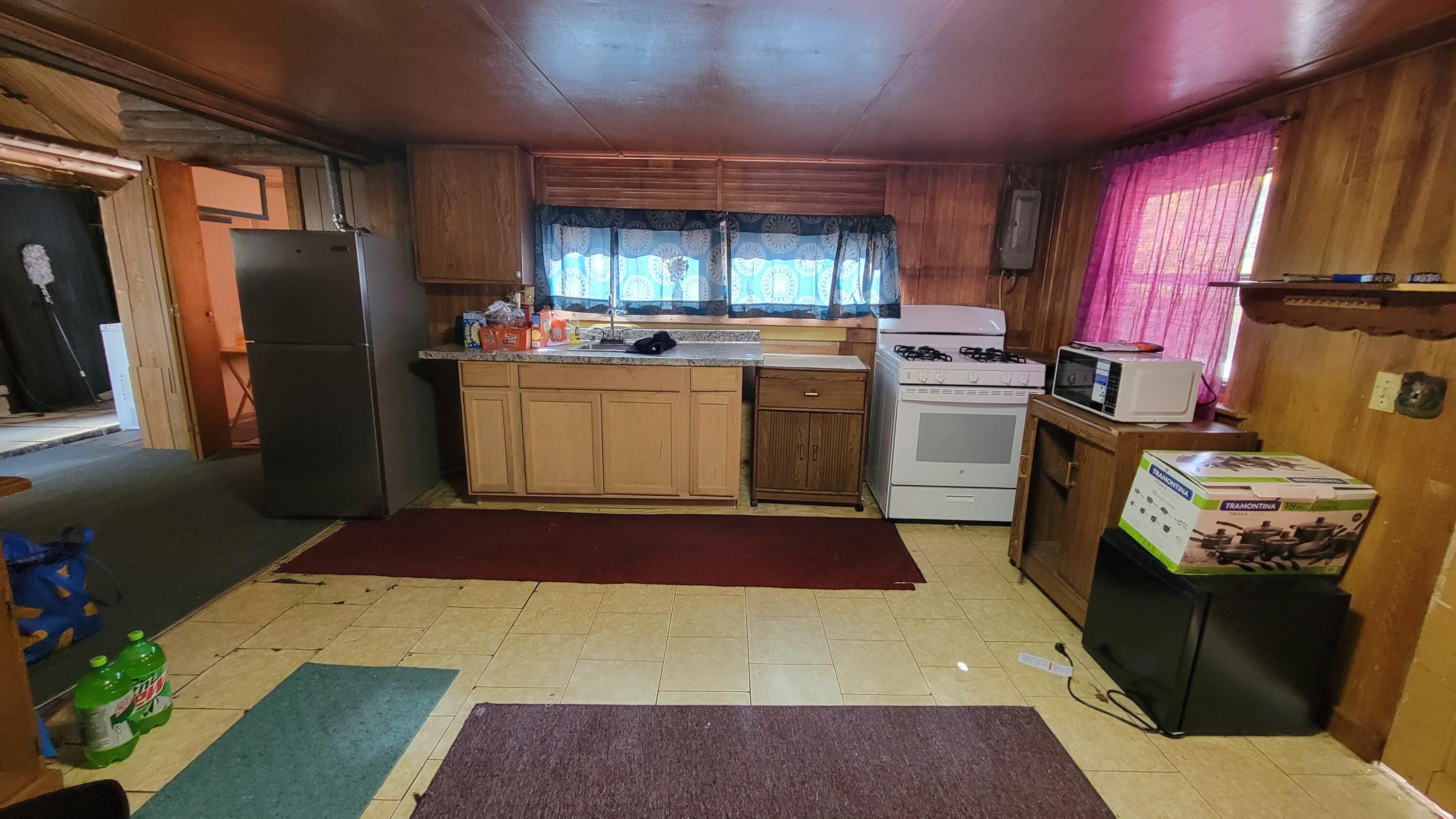 25 Moose Hl Road Ellsworth, ME 04605 - Photo 11 of 19 Kitchen