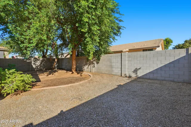 $1,750 | 14568 West Crocus Drive, Surprise, AZ 85379