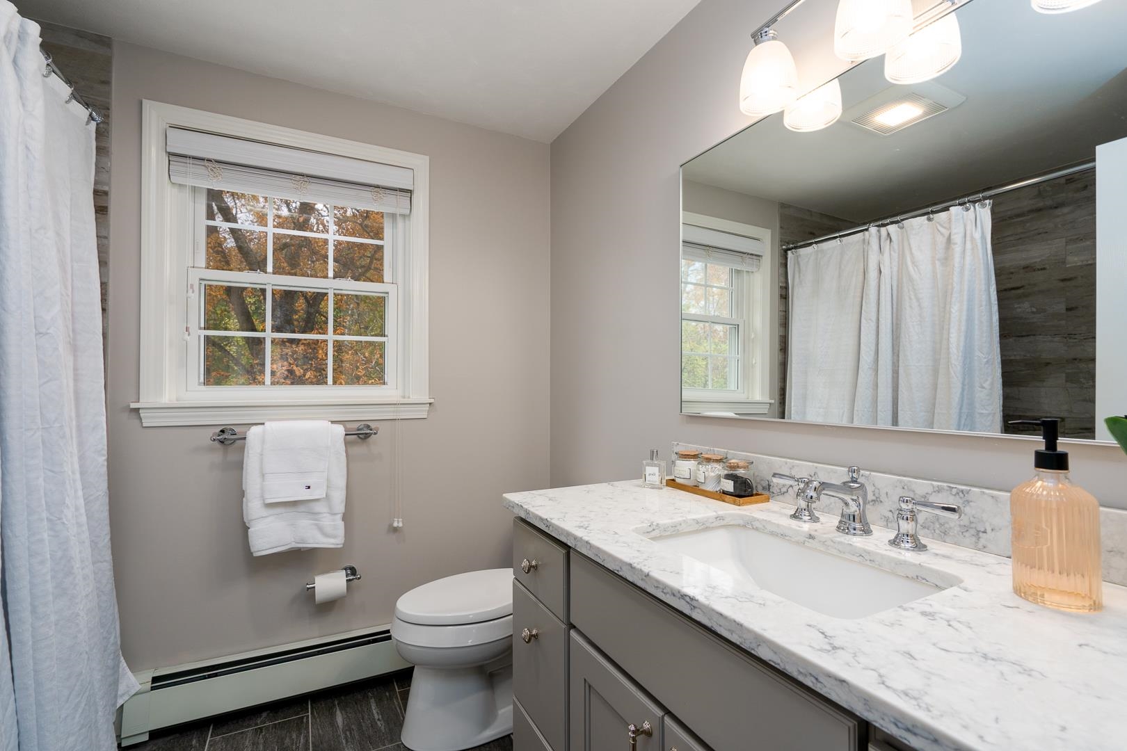 122 Londonderry Road Windham, NH 03087 - Photo 22 of 34