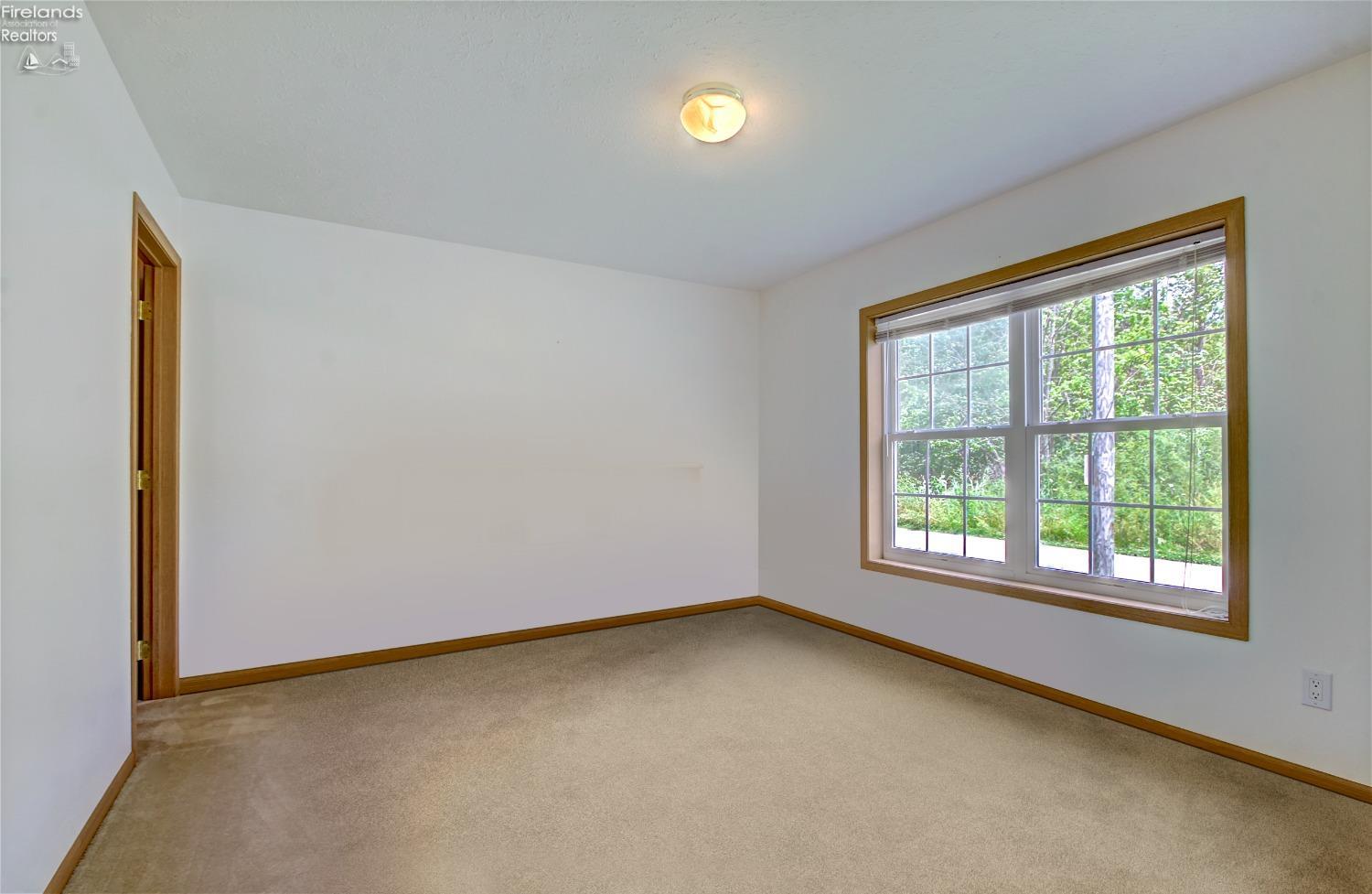 2050 Fletcher Road Port Clinton, OH 43452 - Photo 12 of 35 Gallery Image 12