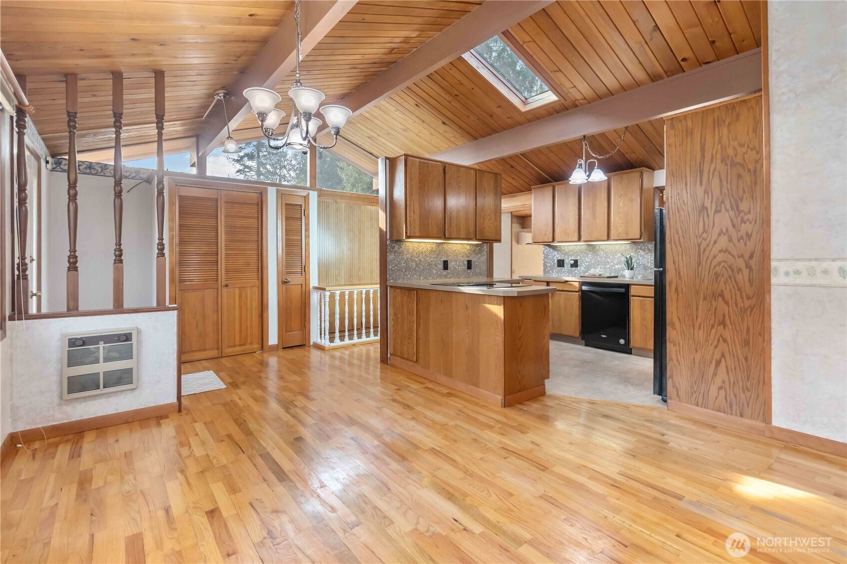 3101 Ammons Drive Longview, WA 98632 - Photo 4 of 36