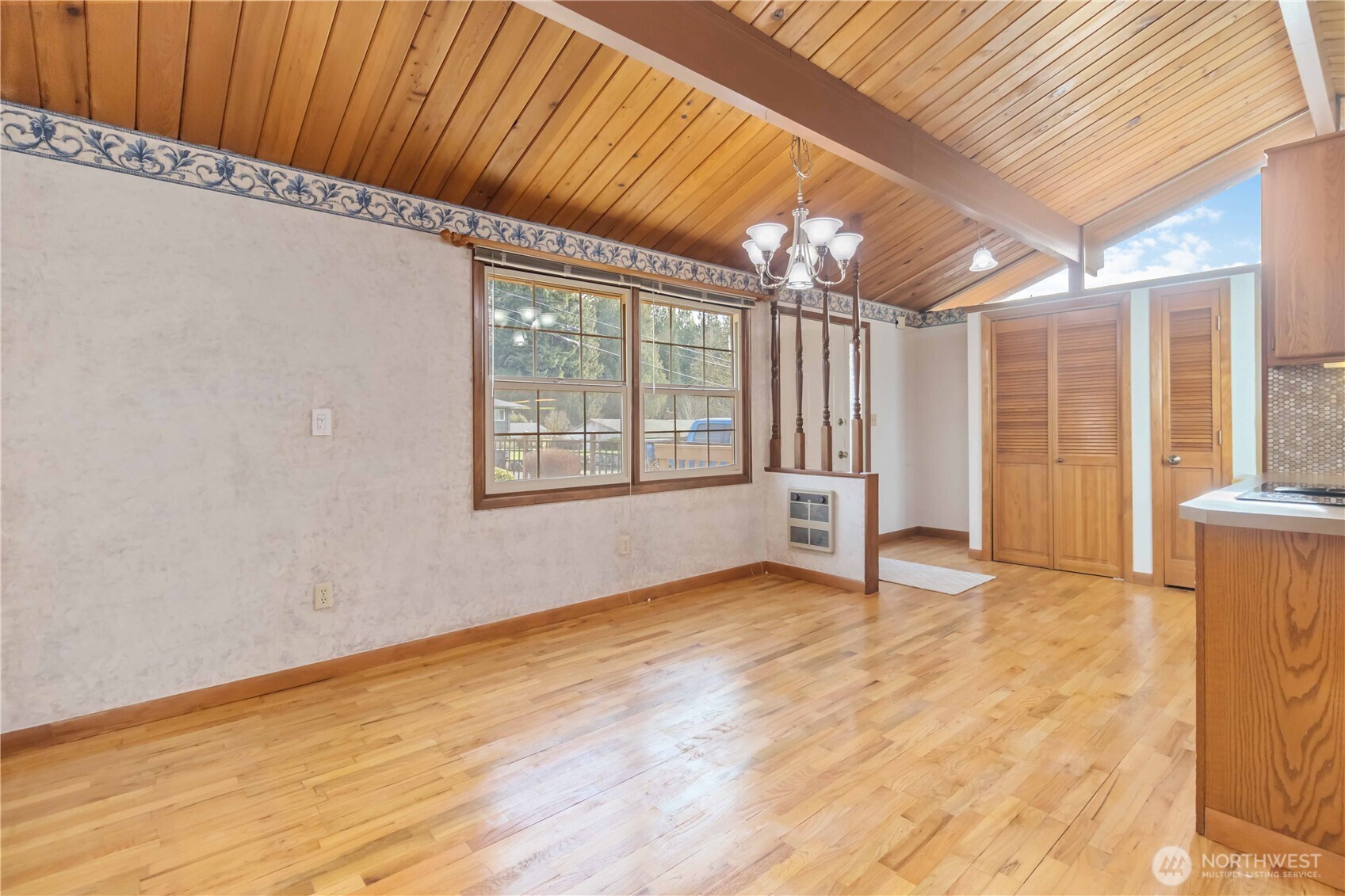 3101 Ammons Drive Longview, WA 98632 - Photo 6 of 36