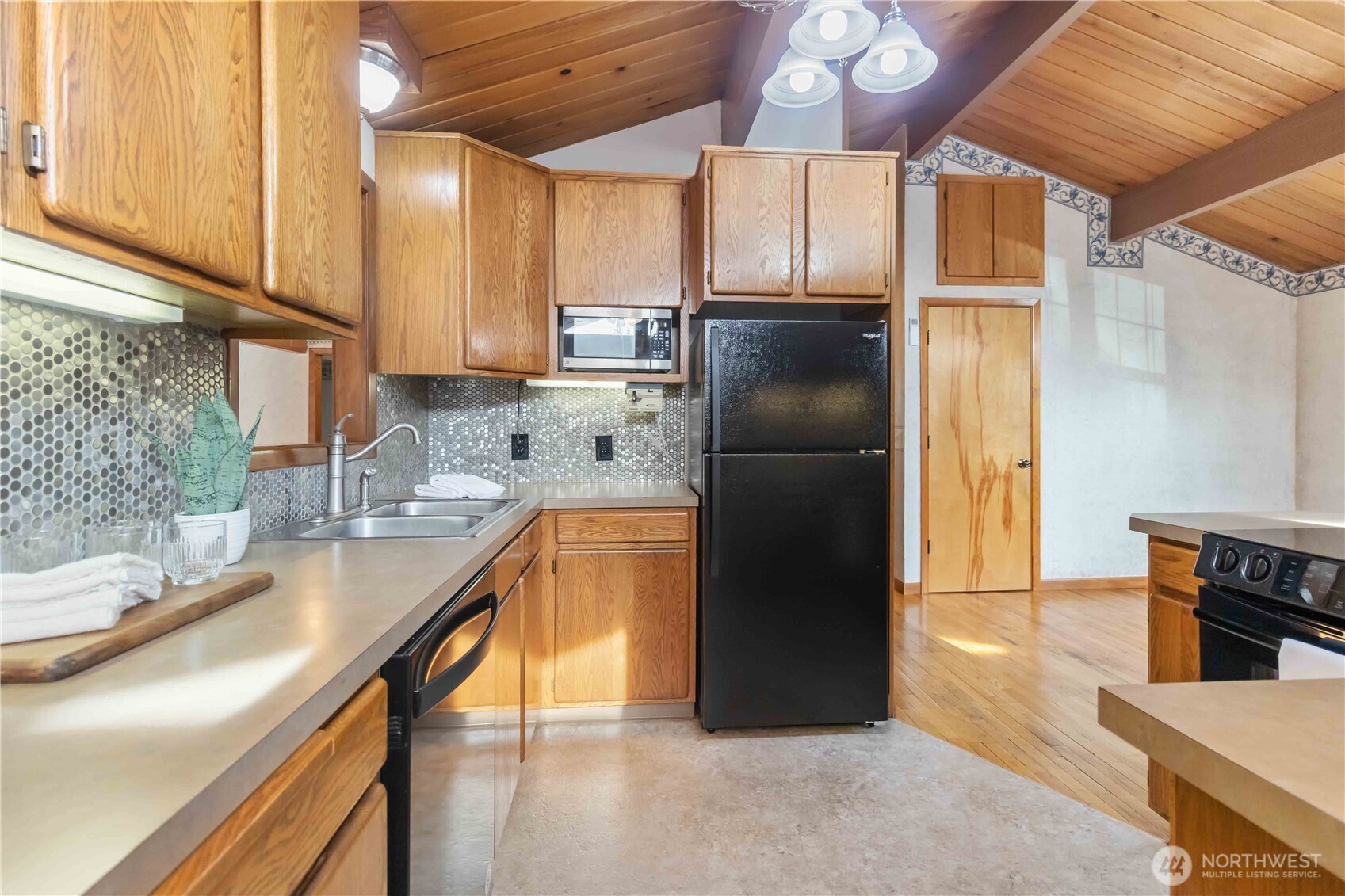 3101 Ammons Drive Longview, WA 98632 - Photo 8 of 36