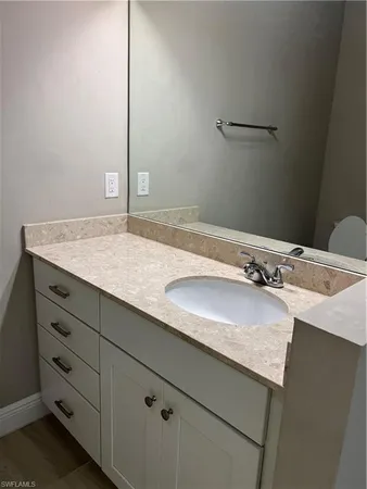 $2,450 | 15114 Palmer Lake Circle, Unit 202, Naples, FL 34109