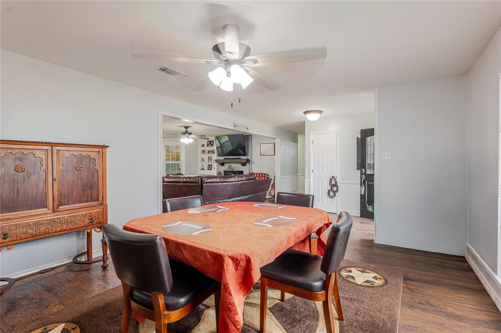 208 Yucca Drive Weatherford, TX 76087 - Photo 13 of 37