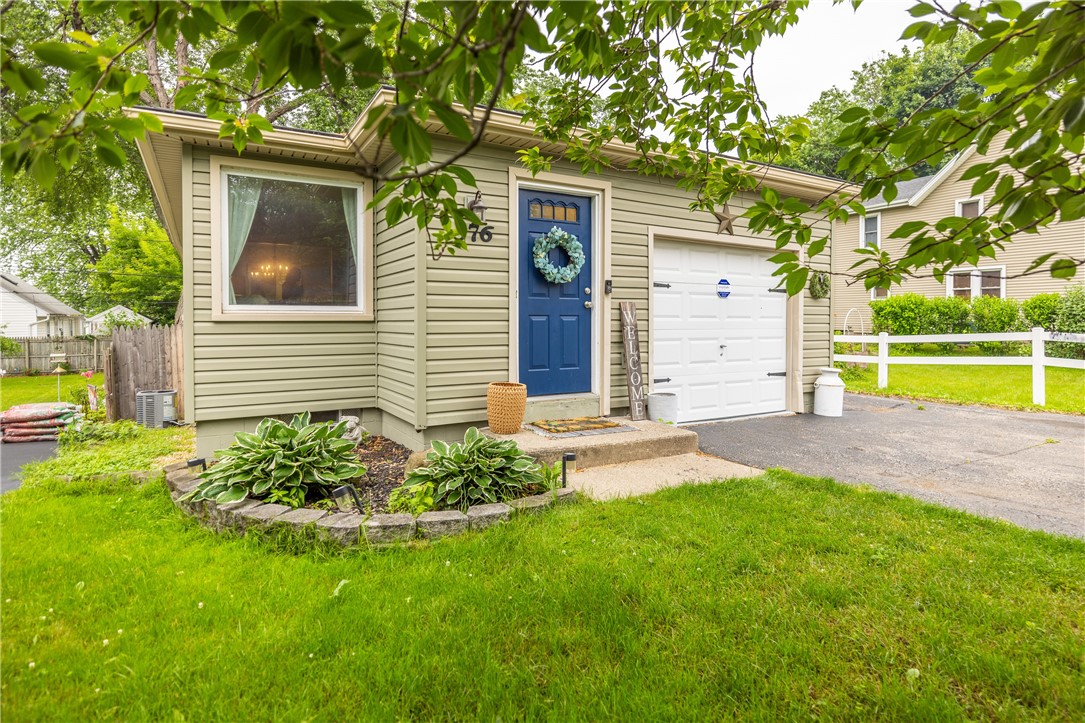 376 Bleacker Road Irondequoit, NY 14609 - Photo 1 of 1