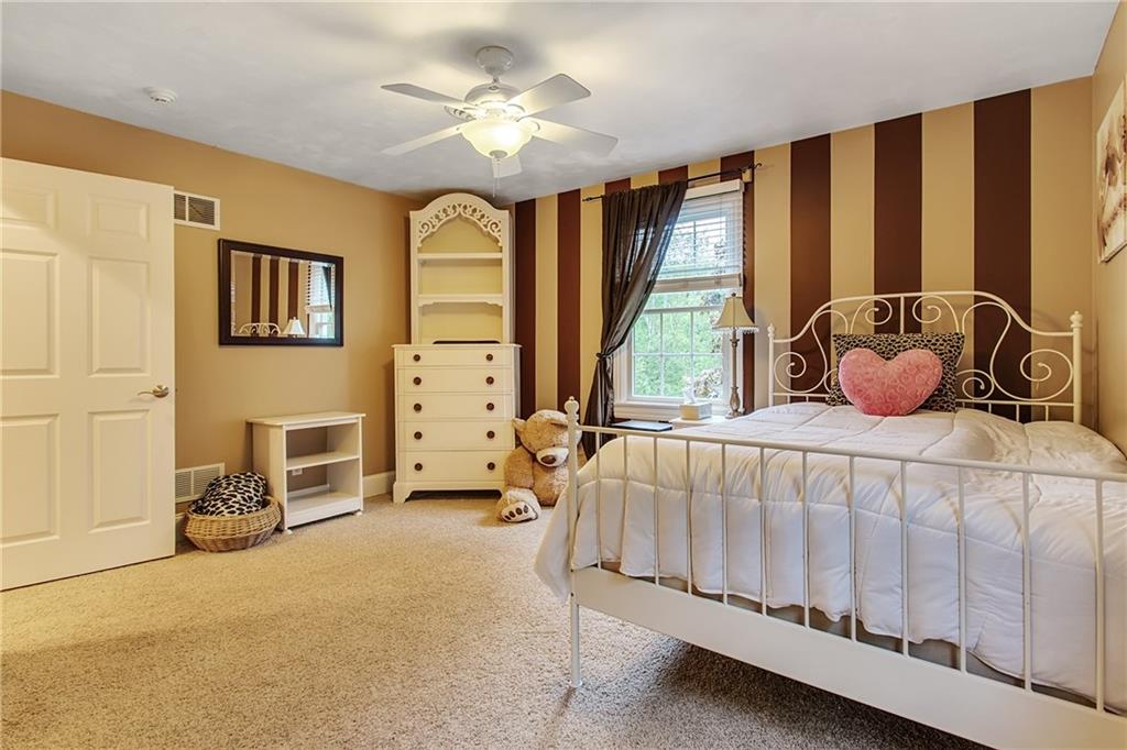 3080 McCully Road Allison Park, PA 15101 - Photo 16 of 25 Gallery Image 16