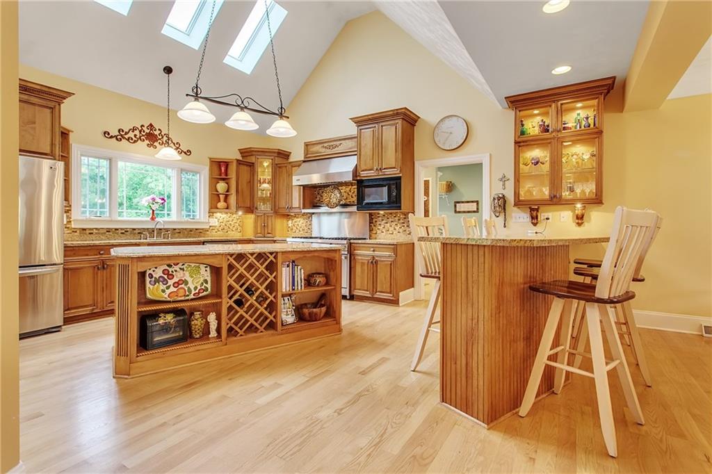 3080 McCully Road Allison Park, PA 15101 - Photo 7 of 25 Gallery Image 7