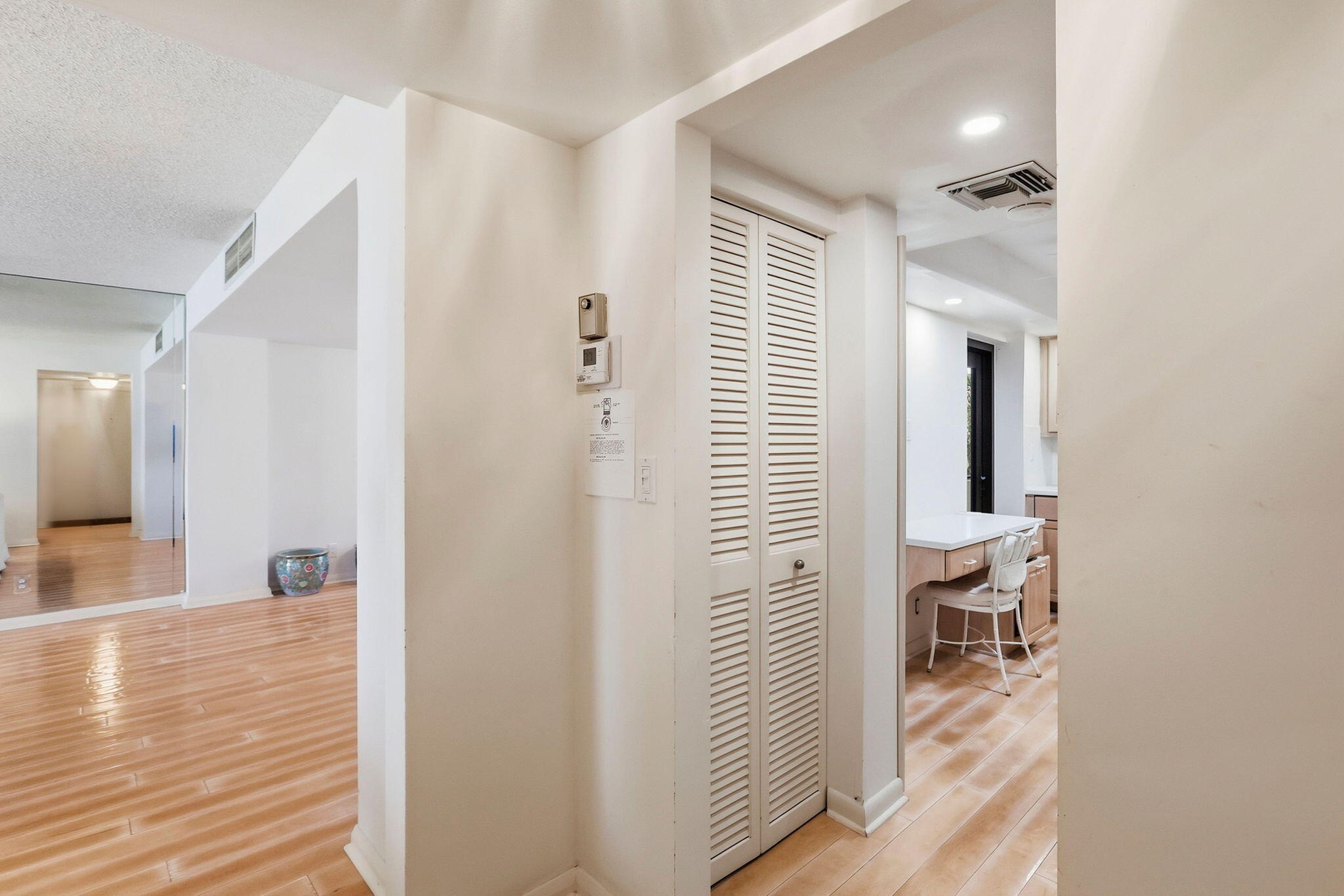 6885 North Ocean Boulevard, Unit 1010 Ocean Ridge, FL 33435 - Photo 8 of 57 Entrance