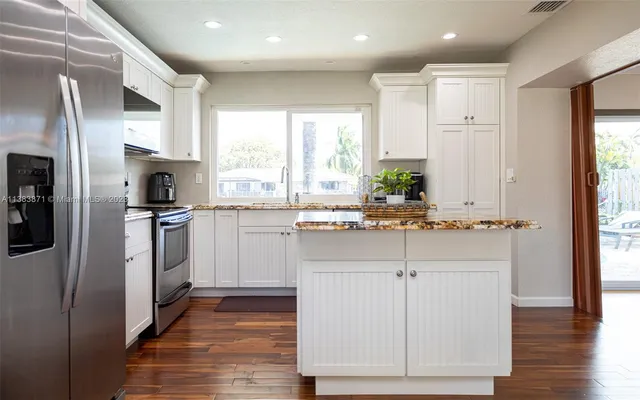 $8,200 | 1466 Northeast 57th Court, Fort Lauderdale, FL 33334