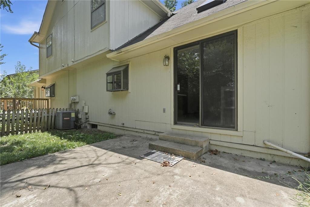 6241 Rene Street Shawnee, KS 66216 - Photo 25 of 31