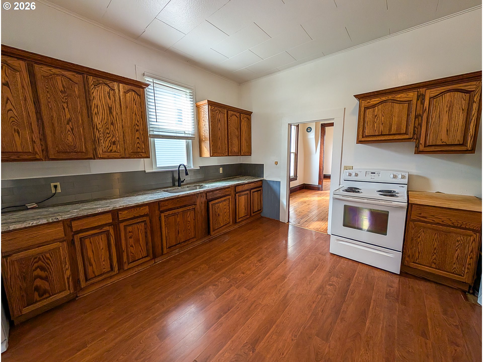 1609 6th Street La Grande, OR 97850 - Photo 5 of 19