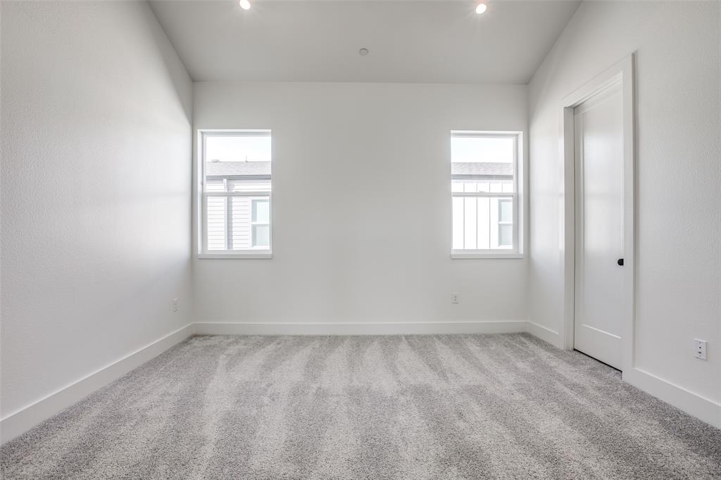 2143 Mail Avenue, Unit 103 Dallas, TX 75235 - Photo 19 of 28