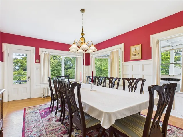 $899,999 | 204 Spencer Avenue, Warwick, RI 02818