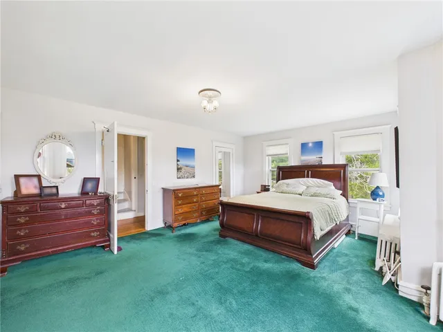 $899,999 | 204 Spencer Avenue, Warwick, RI 02818