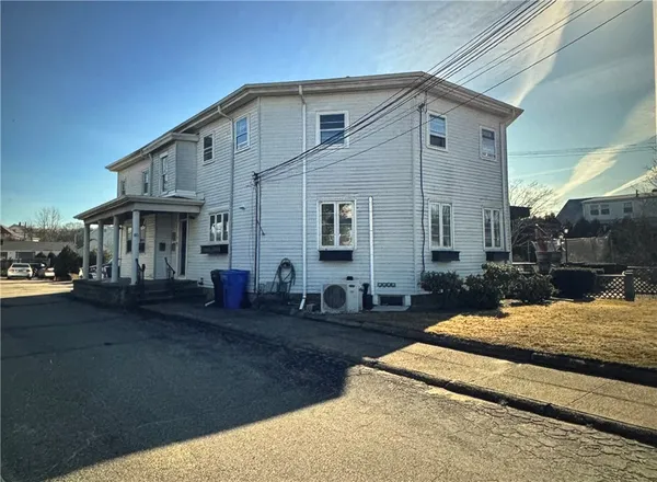 $949,900 | 80 Phenix Avenue, Cranston, RI 02920