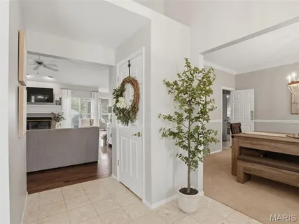 $575,000 | 6632 Towne Woods Drive, St. Louis, MO 63129