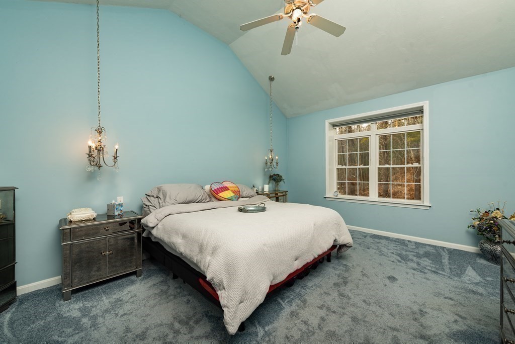 12 Robs Lane Sharon, MA 02067 - Photo 14 of 29 Gallery Image 14