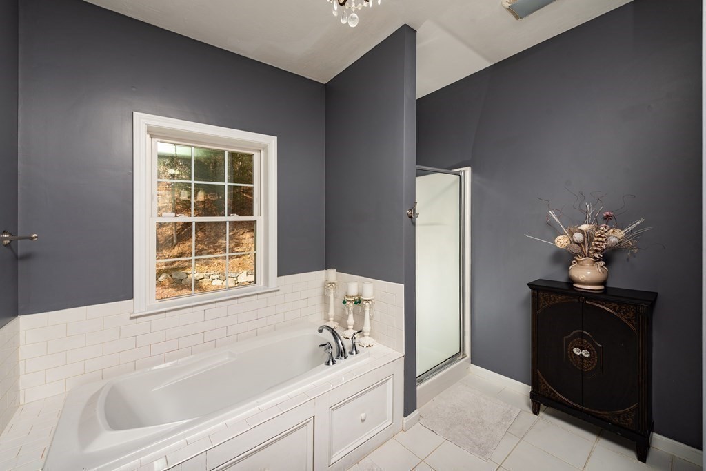 12 Robs Lane Sharon, MA 02067 - Photo 17 of 29 Gallery Image 17
