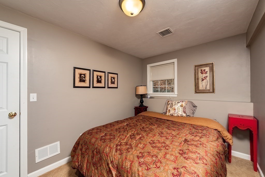 12 Robs Lane Sharon, MA 02067 - Photo 23 of 29 Gallery Image 23