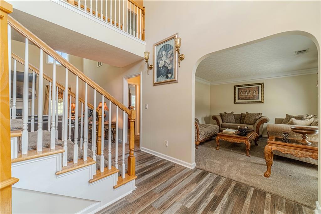 1231 Hogan Ridge Drive Grayson, GA 30017 - Photo 4 of 64