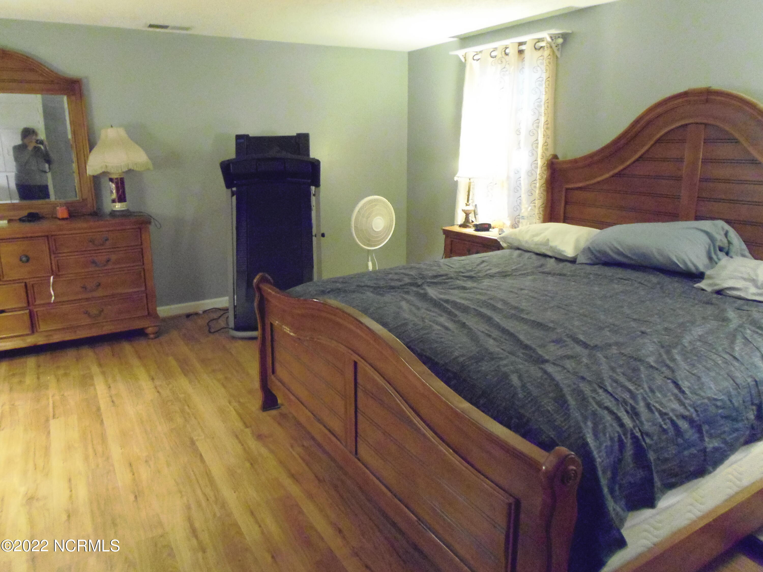 2358 Crab Point Loop Road Morehead City, NC 28557 - Photo 11 of 24 Master