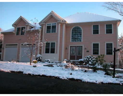 76 A Rathbun Road Natick, MA 01760 - Photo 1 of 17 Gallery Image 1