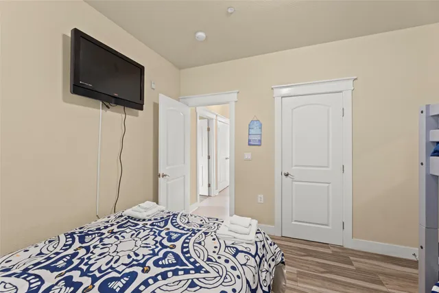 a bathroom with a toilet and a bathtub