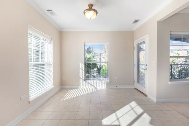 $388,900 | 2671 Stone Circle, Unit 208, Geneva, IL 60134