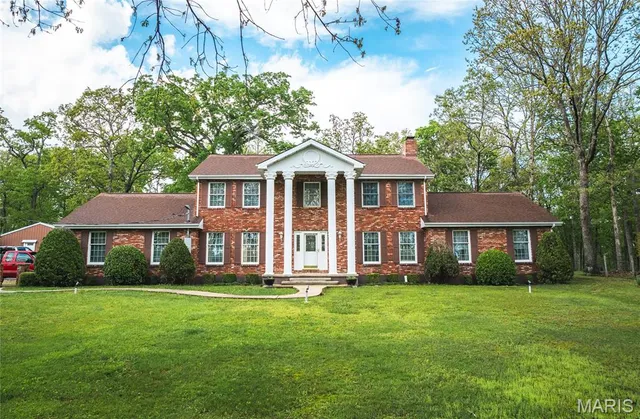 $494,500 | 13907 Hwy T, Fredericktown, MO 63645