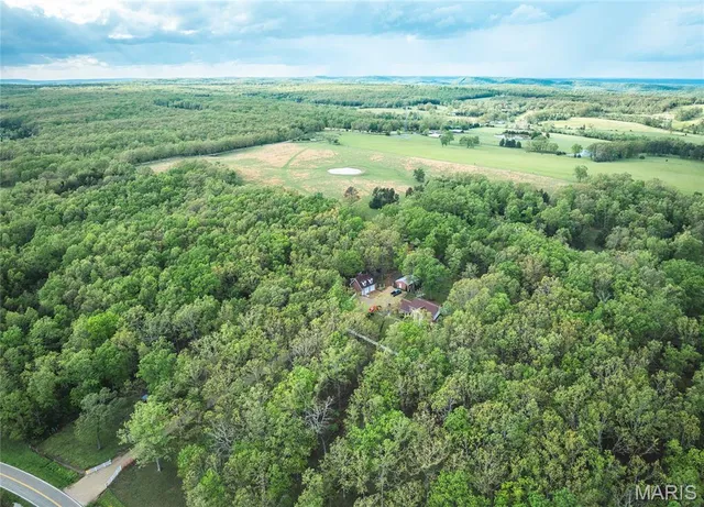 $494,500 | 13907 Hwy T, Fredericktown, MO 63645