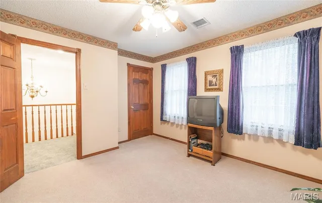 $494,500 | 13907 Hwy T, Fredericktown, MO 63645