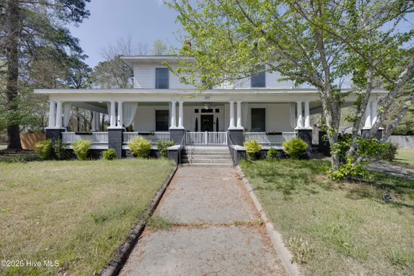 $335,000 | 205 North Broad Street, Everetts, NC 27825