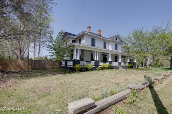 $335,000 | 205 North Broad Street, Everetts, NC 27825