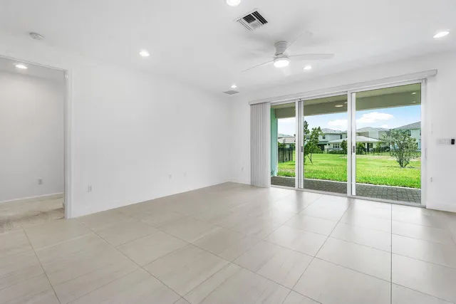 $4,000 | 1375 Harvester Crossing, Loxahatchee, FL 33470