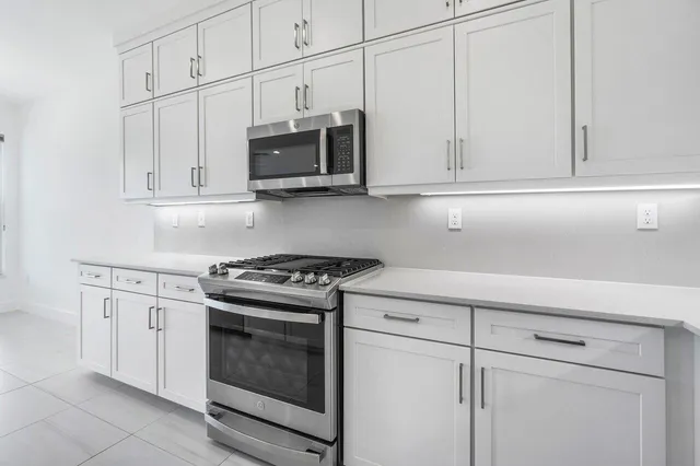 $4,000 | 1375 Harvester Crossing, Loxahatchee, FL 33470