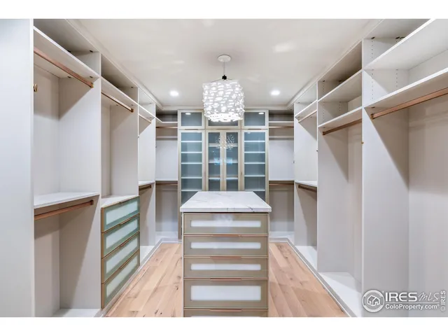 a view of entryway with stairs