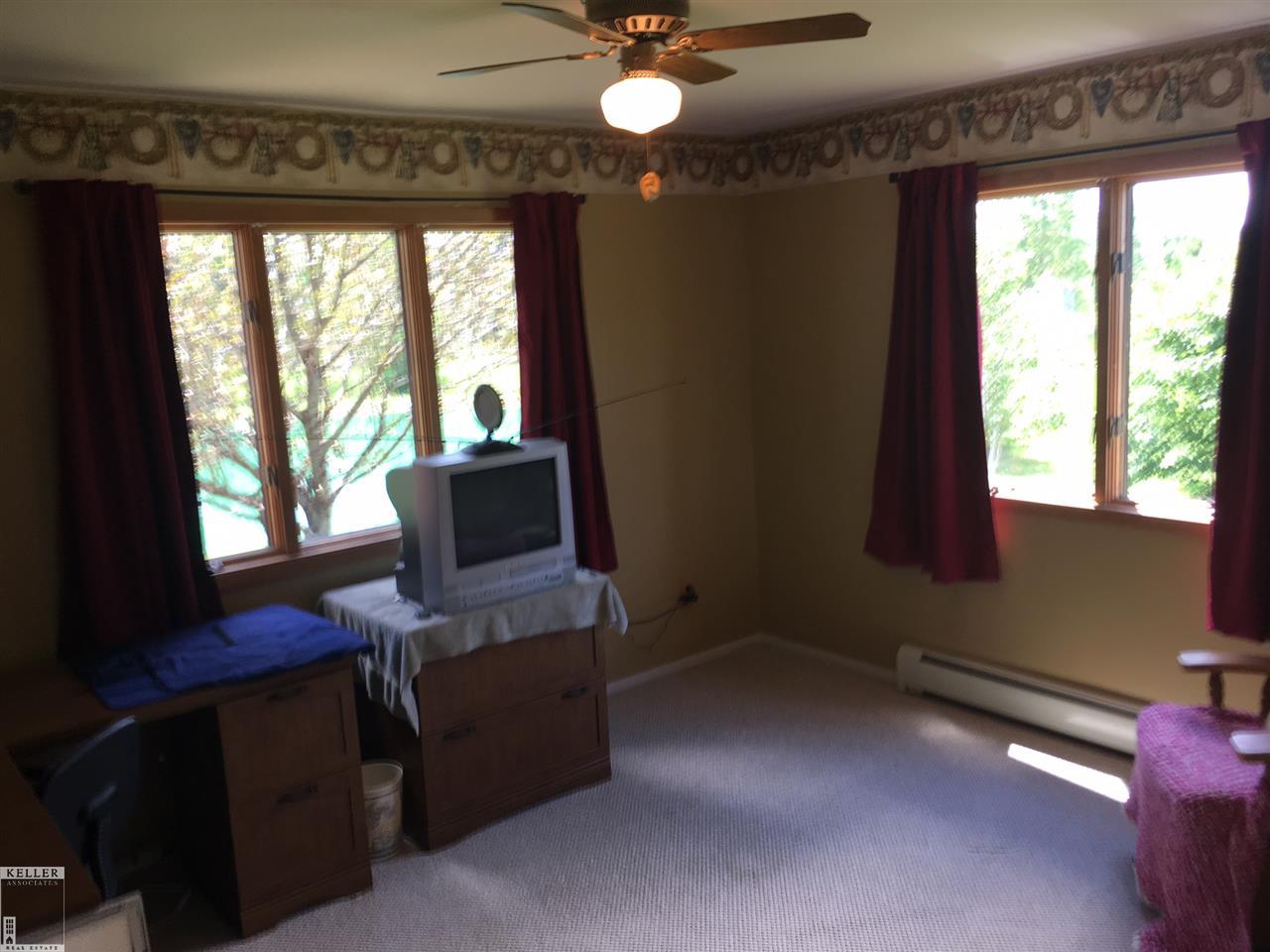 11920 Gilbert Road Memphis, MI 48041 - Photo 10 of 36
