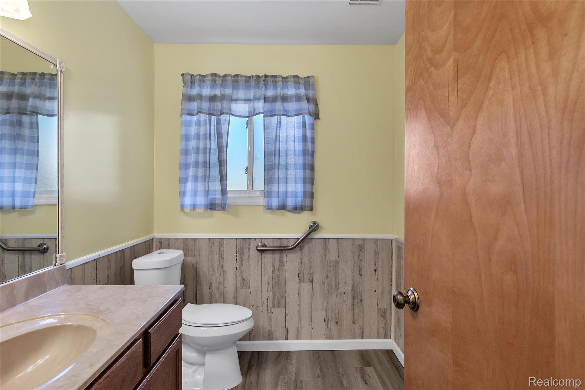 1340 Mower Road Pinckney, MI 48169 - Photo 36 of 54 Gallery Image 36