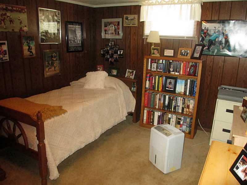 692 Saxonburg Road Butler, PA 16002 - Photo 12 of 23 Bedroom.