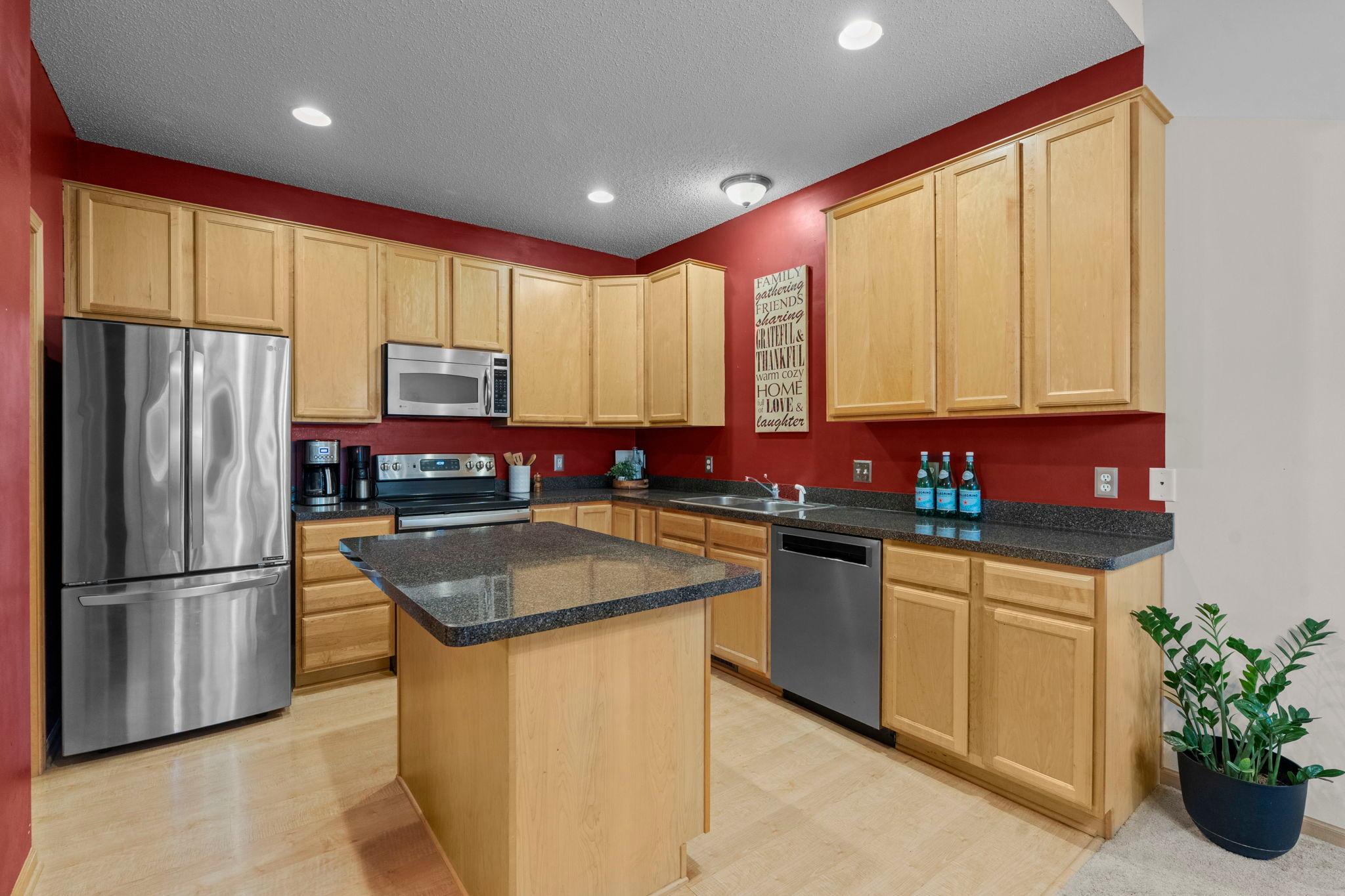 17620 69th Place North Maple Grove, MN 55311 - Photo 11 of 43