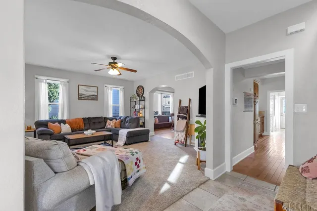 $189,900 | 2904 Jules Street, St. Joseph, MO 64501