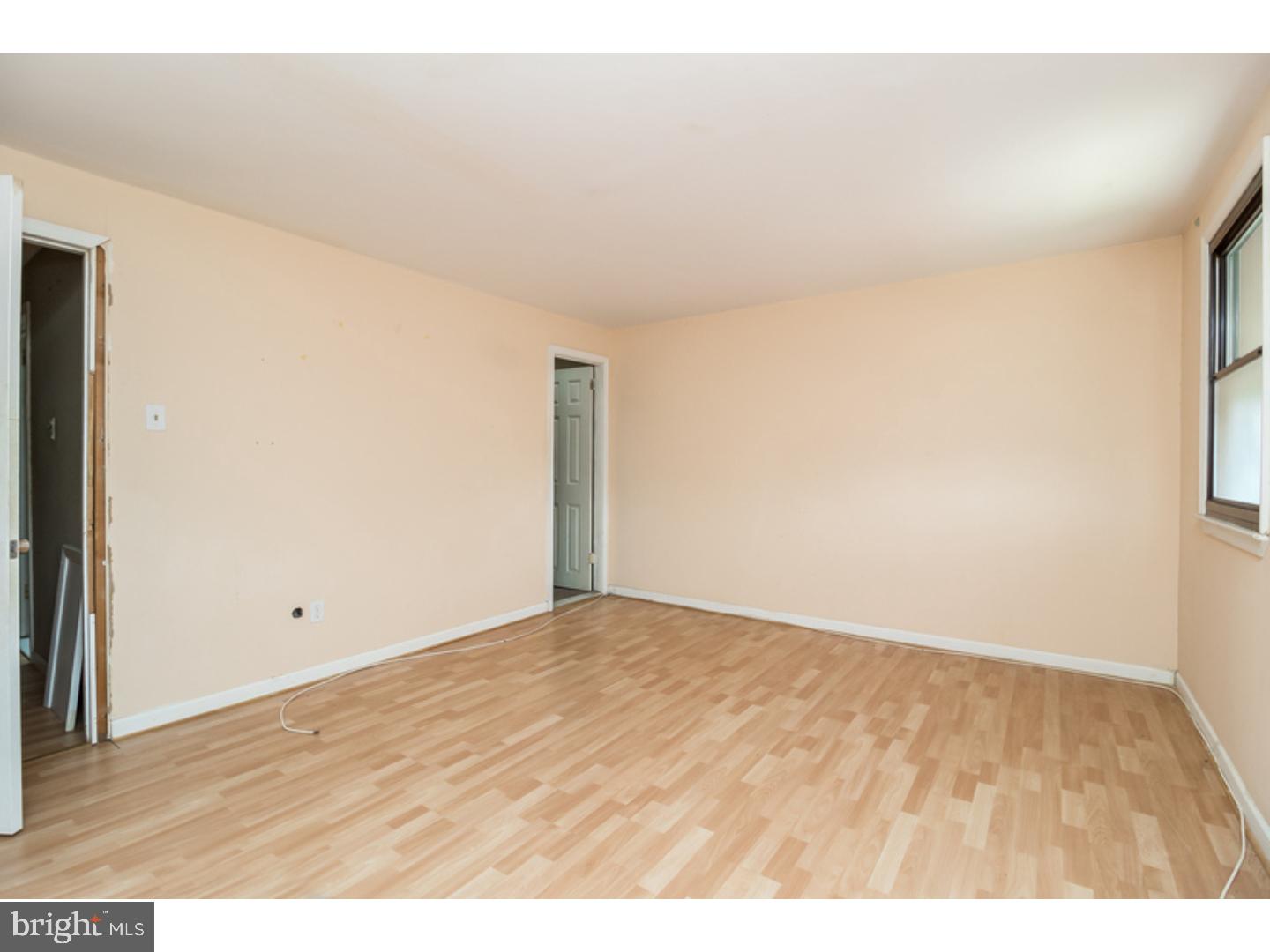 2807 Willits Road Philadelphia, PA 19114 - Photo 15 of 25 Gallery Image 15