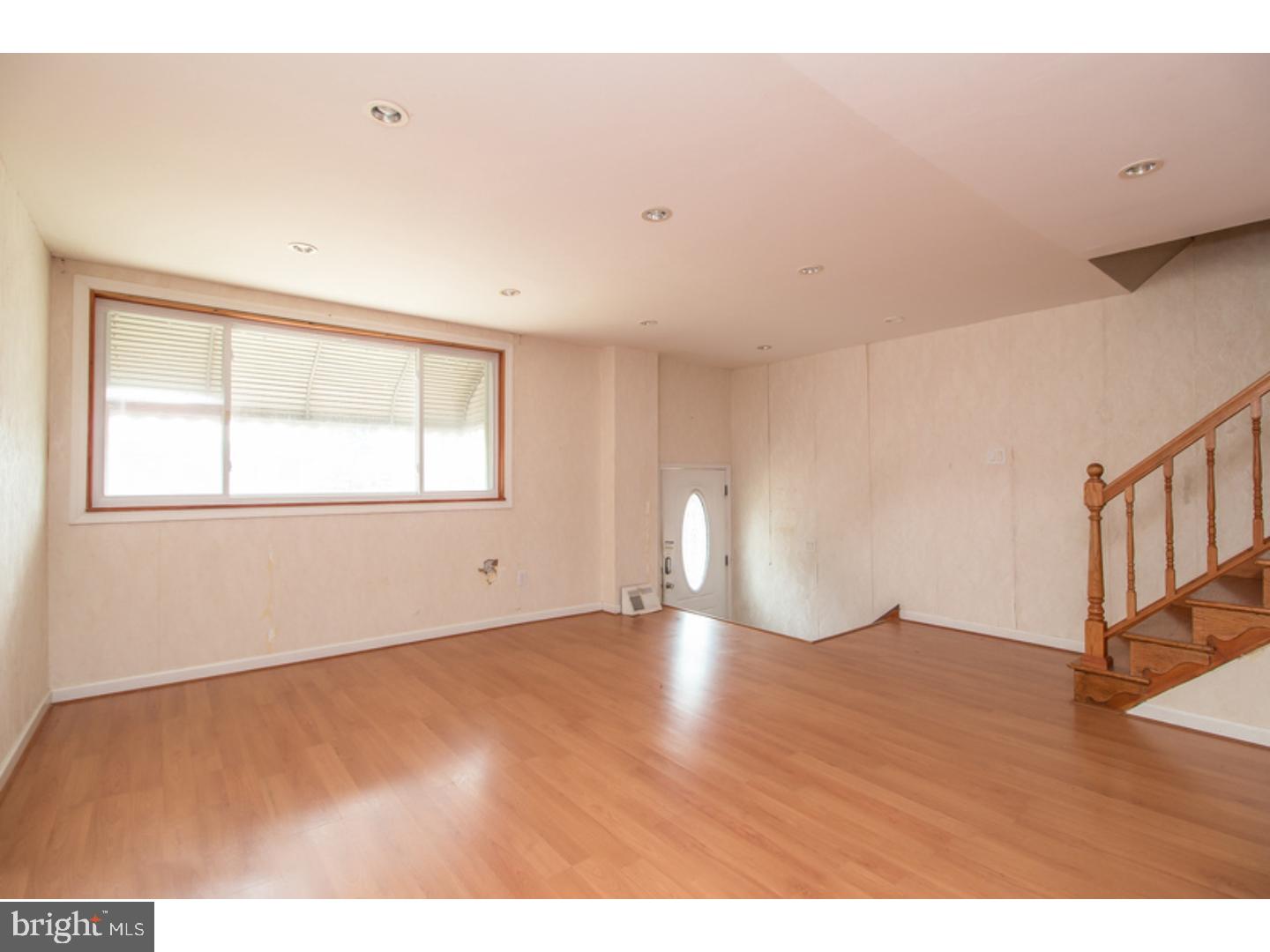 2807 Willits Road Philadelphia, PA 19114 - Photo 5 of 25 Gallery Image 5