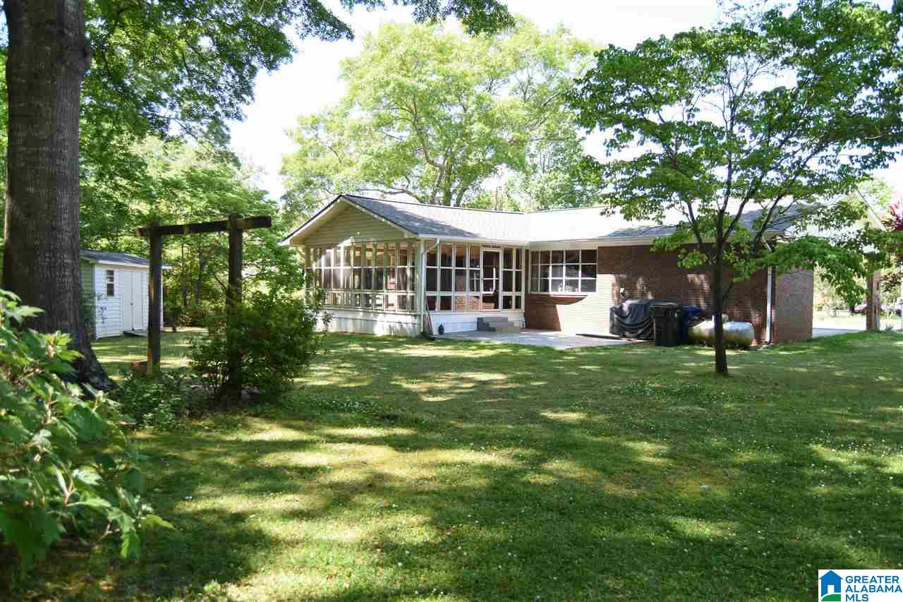 945 Hillsberry Road Oxford, AL 36203 - Photo 3 of 32